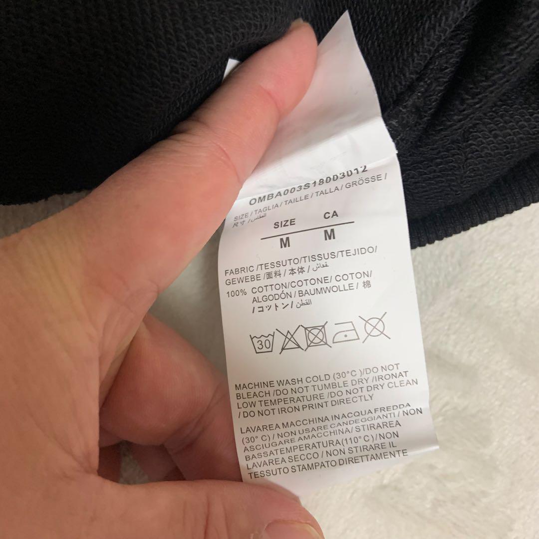 Off-White ブラック