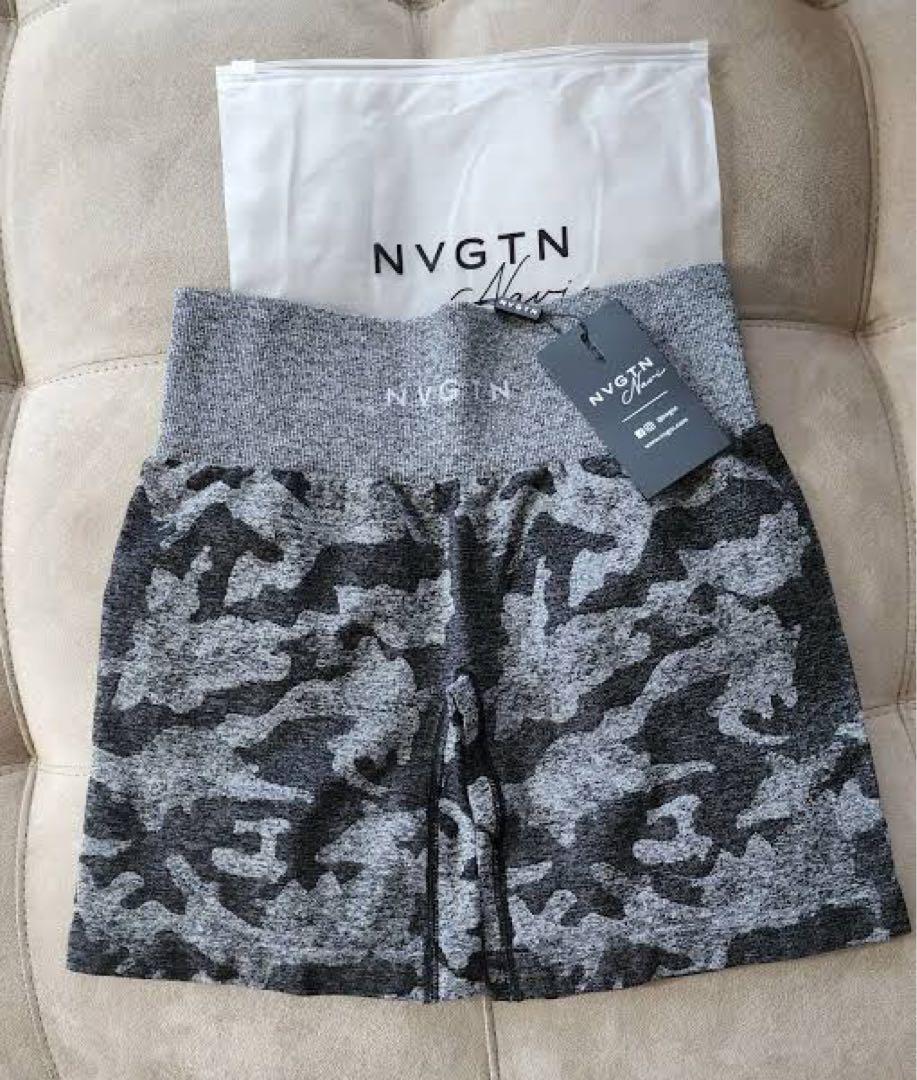 nvgtn【M】ショート丈レギンスハーフレギンス(ヨガ,ピラティス,トレーニング