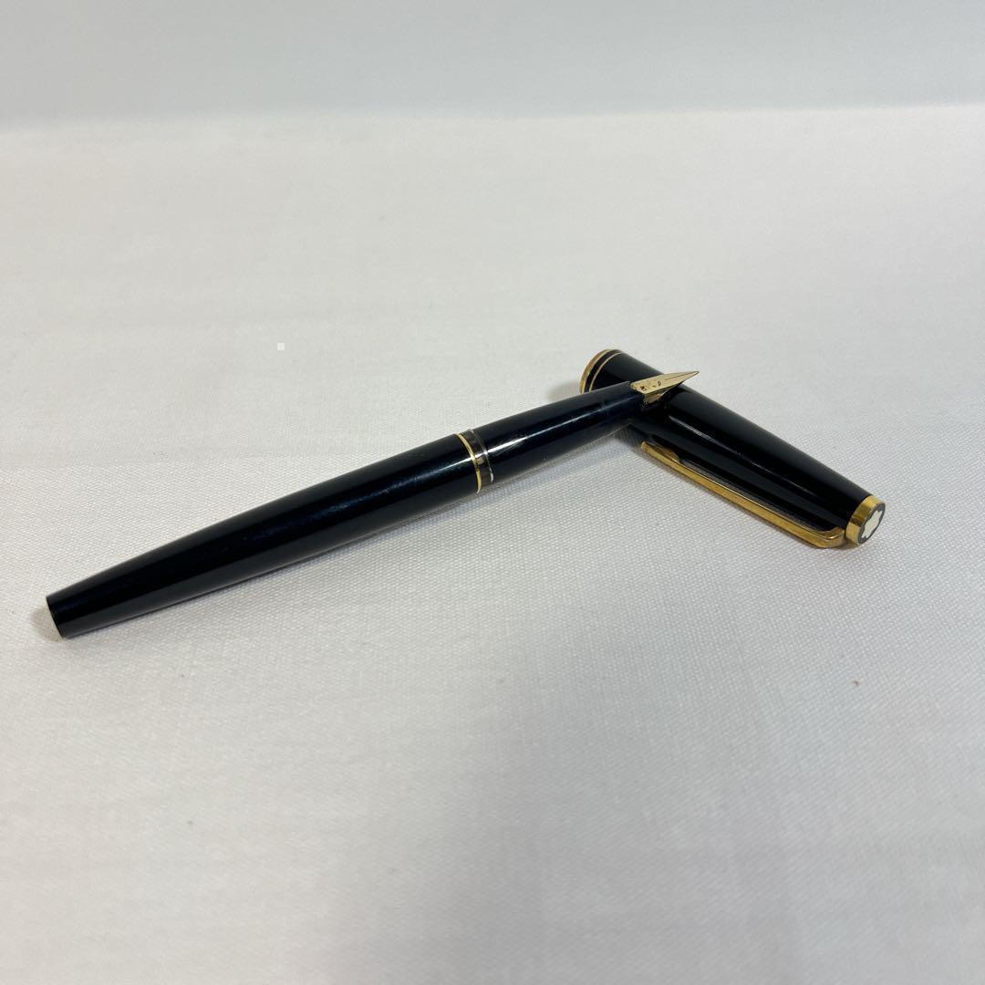 MONT BLANC モンブラン 万年筆 黒 文房具 インクなし ブランド