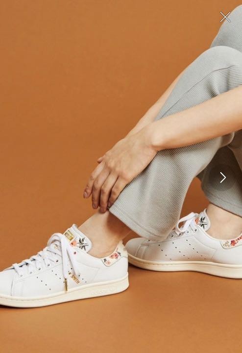 世界の adidas アディダスオリジナル フローラル 刺繍 花柄 スタンスミス - スニーカー - labelians.fr 世界の adidas アディダスオリジナル フローラル 刺繍 花柄 スタンスミス - スニーカー - labelians.fr