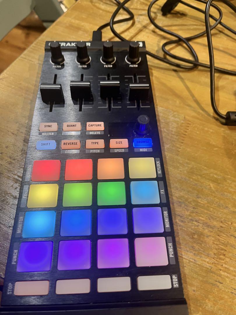 【人気品】TRAKTOR KONTROL F1 DJリミックスコントローラー Buy Native Instruments TRAKTOR KONTROL F1 DJ Remix