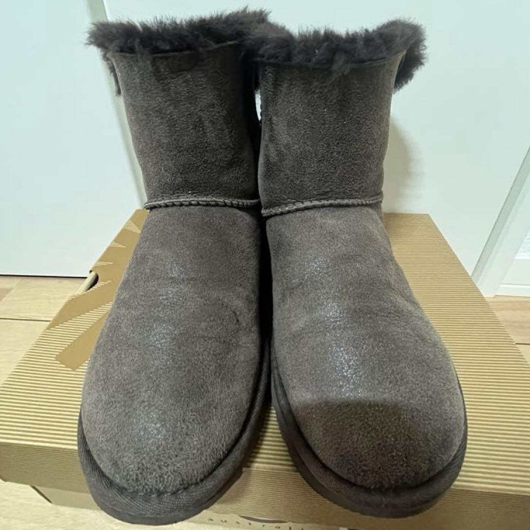 【レア物/ほぼ新品】UGGオーストラリア ムートンブーツ スワロフスキーコラボ