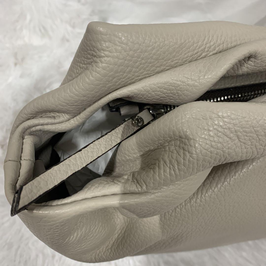 J2202 GIANNI CHIARINI ジャンニキアリーニ ハンドバッグ