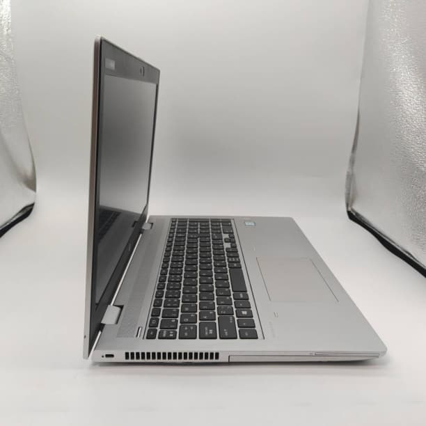 第8世代 i7 バッテリ◎フルHD 15 HP SSD256GB オフィス 16 第8世代 i7 バッテリ◎フルHD 15 HP SSD256GB オフィス 16