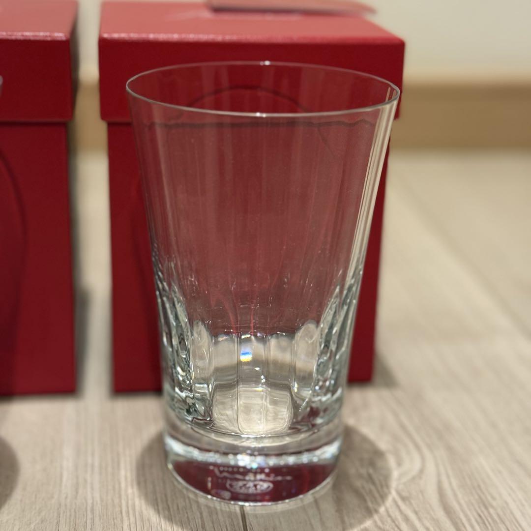 ● Baccarat
