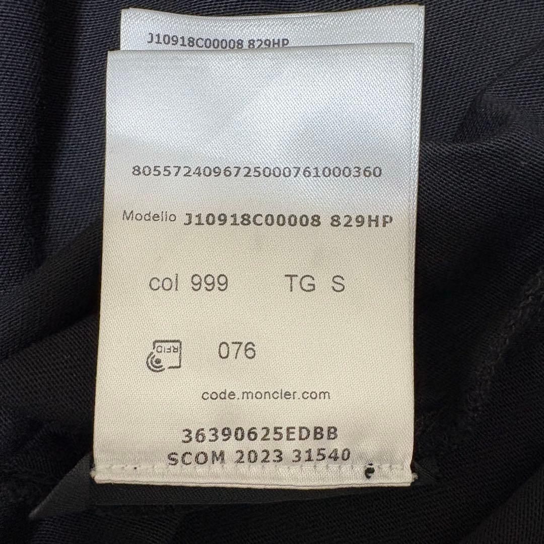 【新品同様】MONCLER ロゴワッペンTシャツ 24SS ブラックS