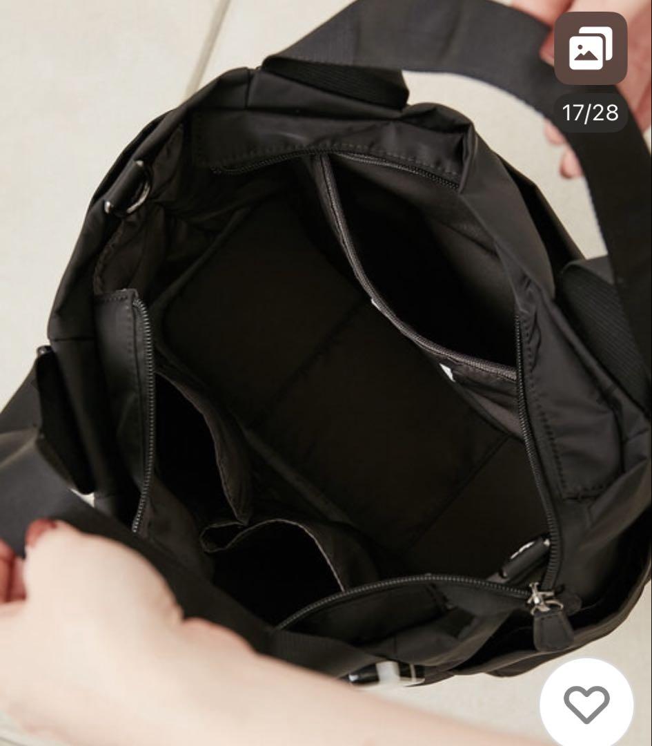 ear PAPILLONNER 樹脂パーツトートバッグSサイズ　ブラック