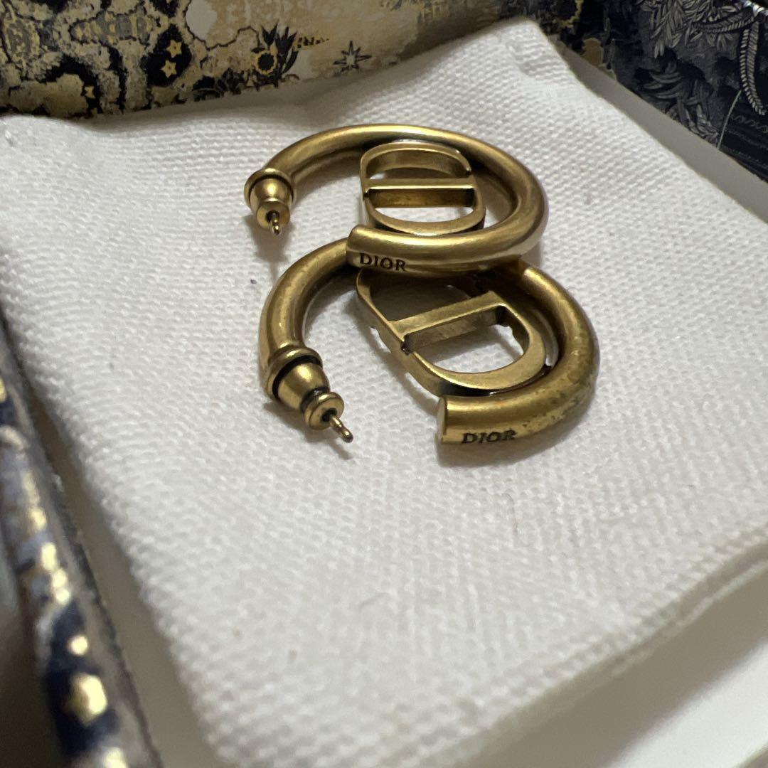Dior フープピアス　30montaigne ピアス
