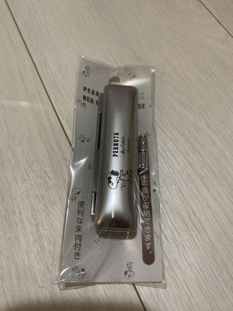 ネオメタリックケーススヌーピーシルバー