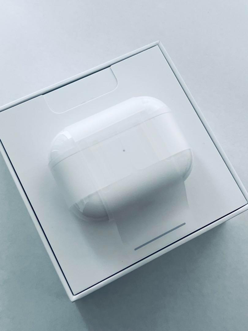 アップルAirPods Pro 第二世代 充電ケースのみ MQD83J/A