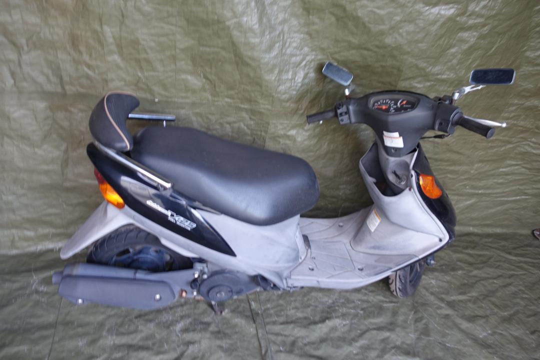 SUZUKI
