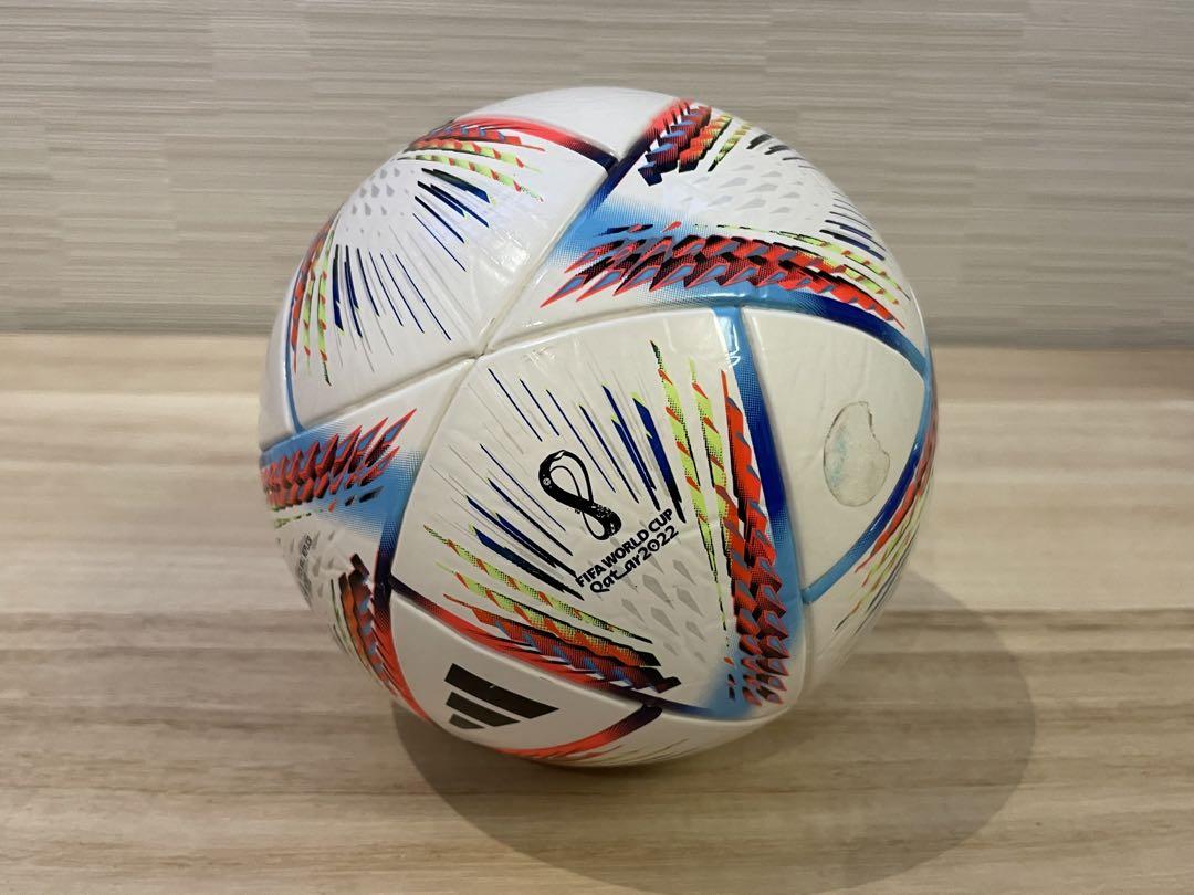 ジュニア・少年サッカーボール いろいろ4個セット 4号球（試合球・美品）他