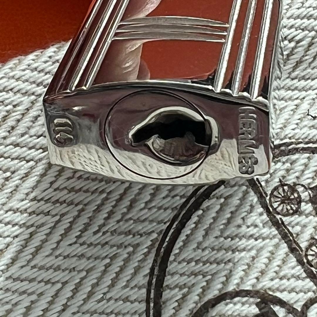 Hermèsエルメスエールラインリュックシルバーカデナ南京錠。鍵なし 2209271121.jpg