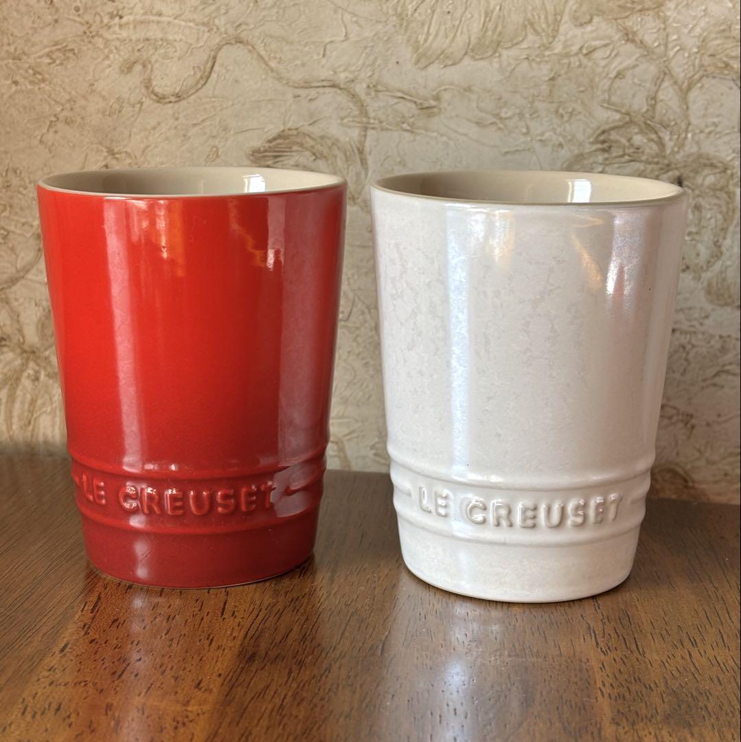 LE CREUSET 湯呑み2個セット 赤 白 - メルカリ