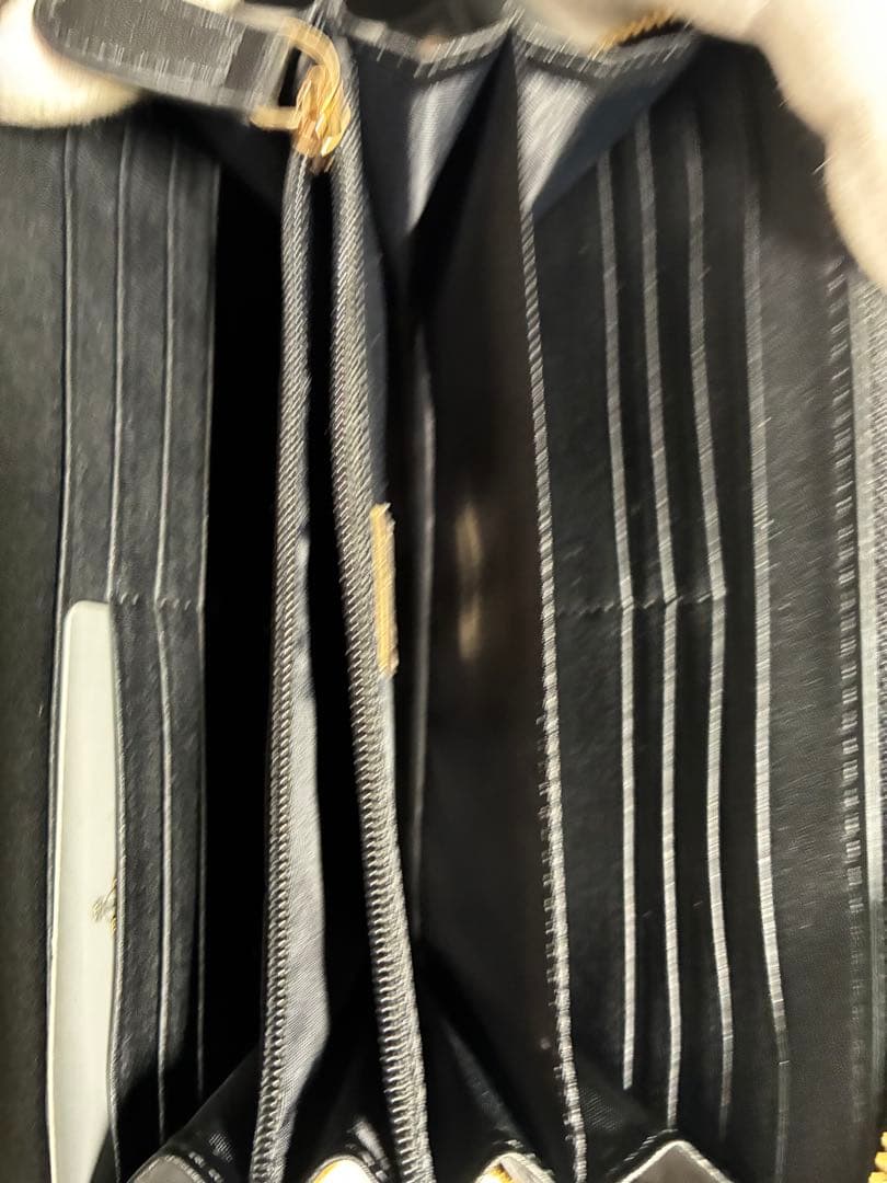 【新品】VivienneWestwood 長財布ブラック 型押しオーブ 【新品】VivienneWestwood 長財布ブラック 型押しオーブ