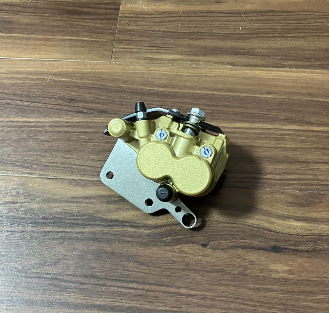 アドレス125 DT11A 片側2POTキャリパー アドレス125 DT11A 片側2POTキャリパー