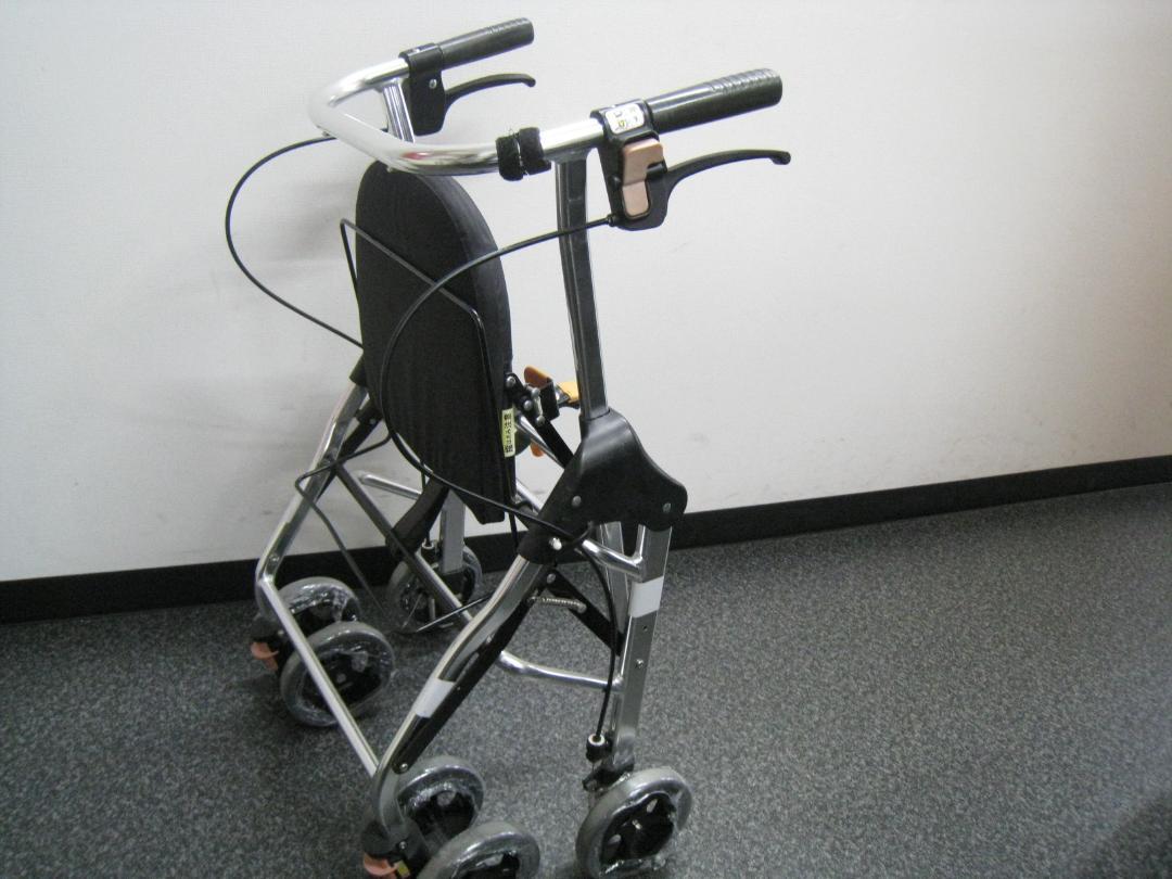 テイコブリトルハイ　HS05H　チェックブラック 幸和製作所 歩行器