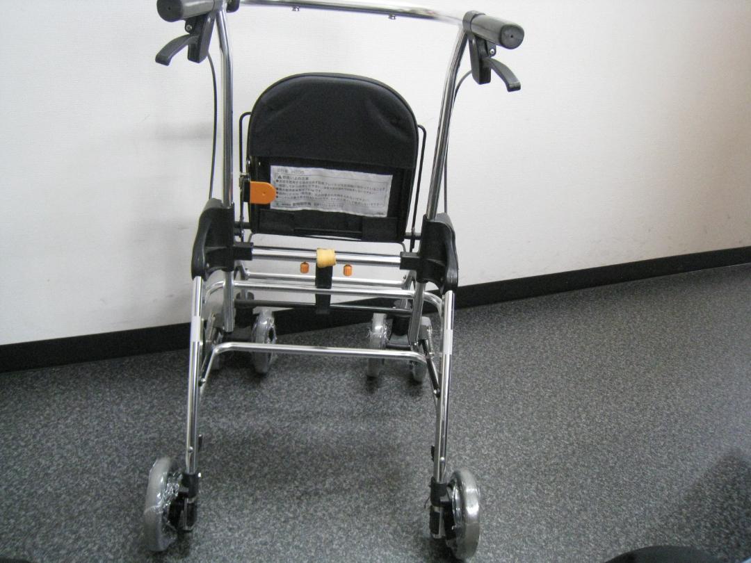 テイコブリトルハイ　HS05H　チェックブラック 幸和製作所 歩行器