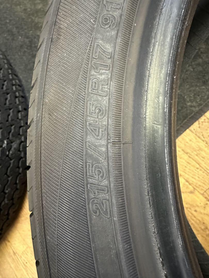 Yokohama 215/45R17 夏用22年2本ペア