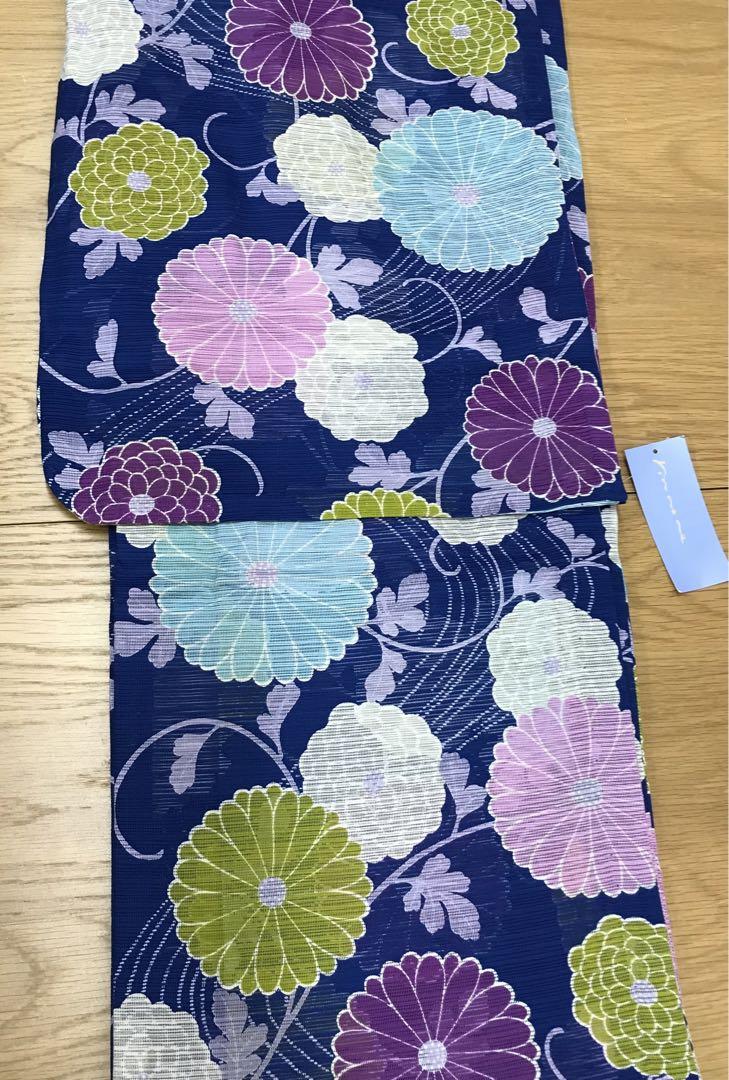 ワ6【26】◆新品・未着用◆浴衣・帯（リバーシブル）・下駄３点セット