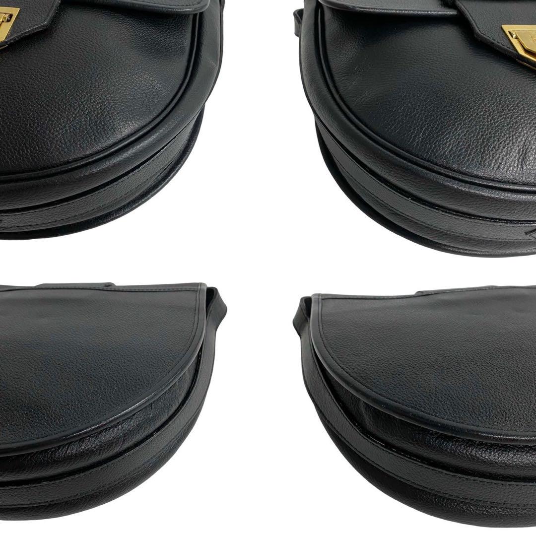 極 美品 イヴサンローラン YSL ロゴ レザー ショルダーバッグ