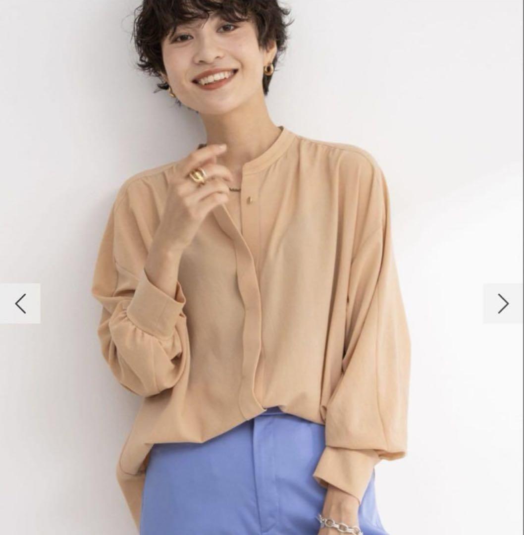 完売品ライトジョーゼットスタンド羽織ブラウスnolleys