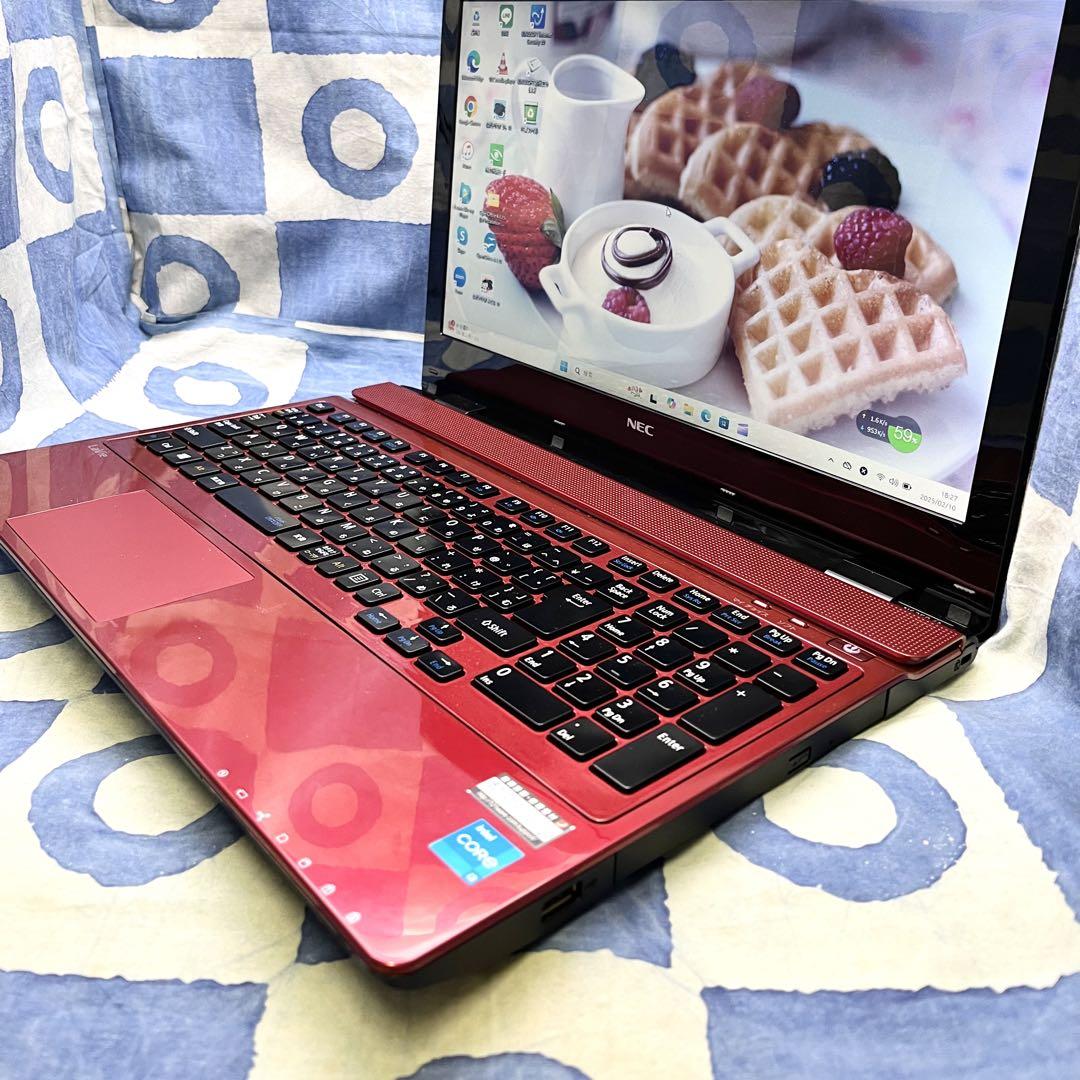 快適SSD☆Windows11☆大人気赤ノートパソコン♪webカメラ