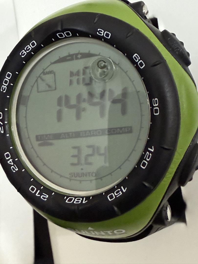 SUUNTO VECTOR グリーン　スント ベクター 腕時計
