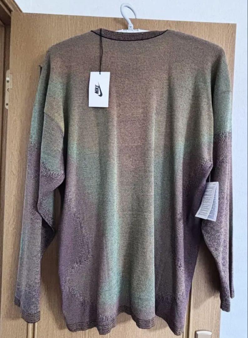 【タグ付き新品】NIKE 薄手ニット