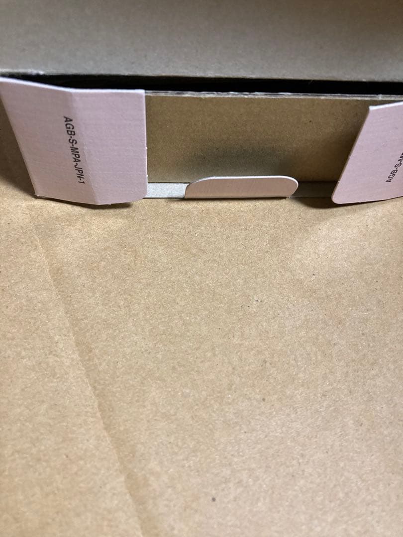 ゲームボーイアドバンス　ミルキーピンク　箱付き本体