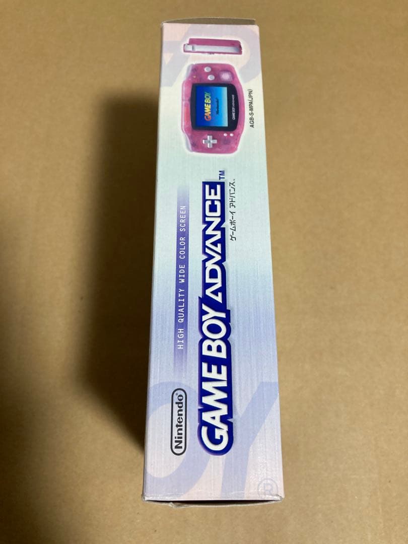 ゲームボーイアドバンス　ミルキーピンク　箱付き本体