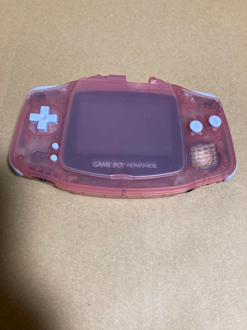 ゲームボーイアドバンス　ミルキーピンク　箱付き本体
