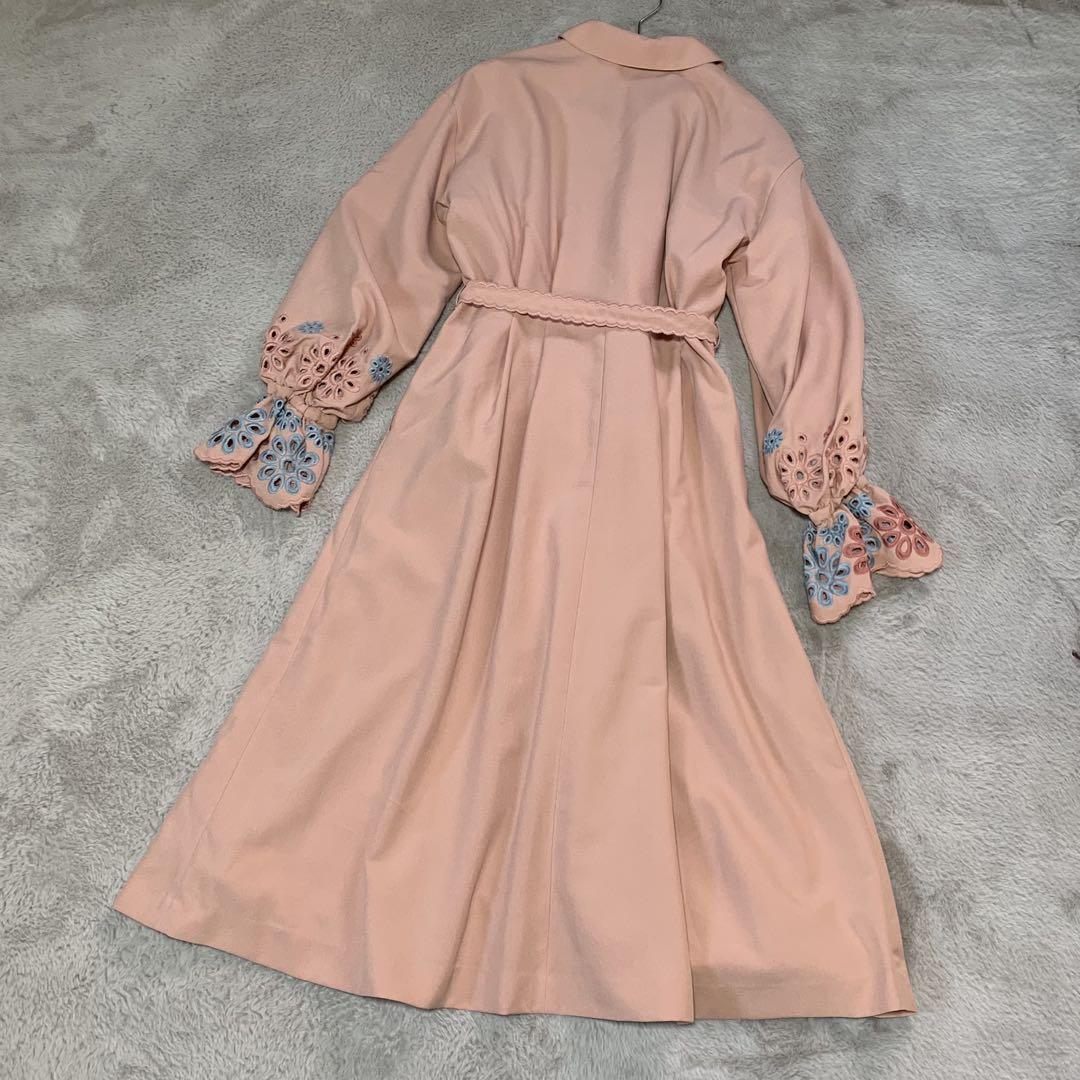 リリーブラウン Lily Brown カットワークコート ピンク　トレンチコート