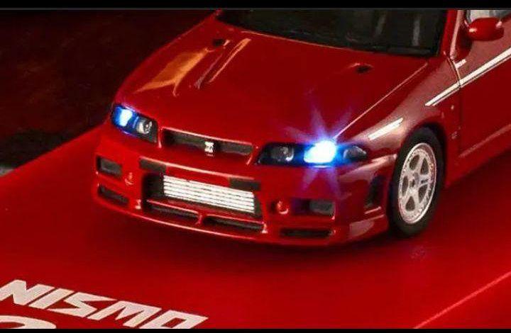 京商1/64【NISMO400R　MOTN SYSTEM】RED　海外ストア限定