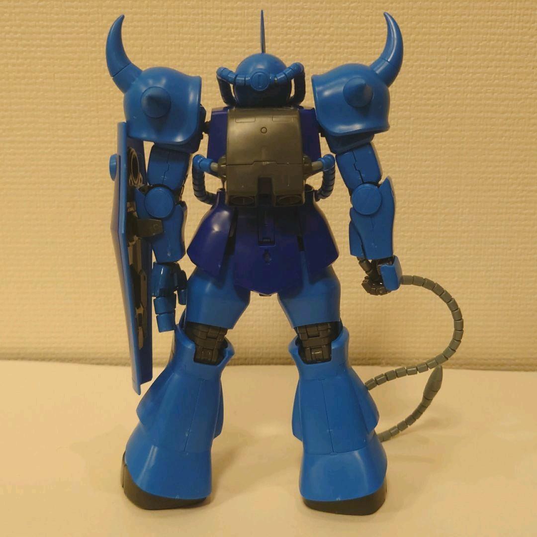 MG グフ　ver.2.0 スペシャルクリア外装パーツ付 MG 1/100 グフ Ver.2.0 [クリアカラー] − 商品情報｜THE GUNDAM