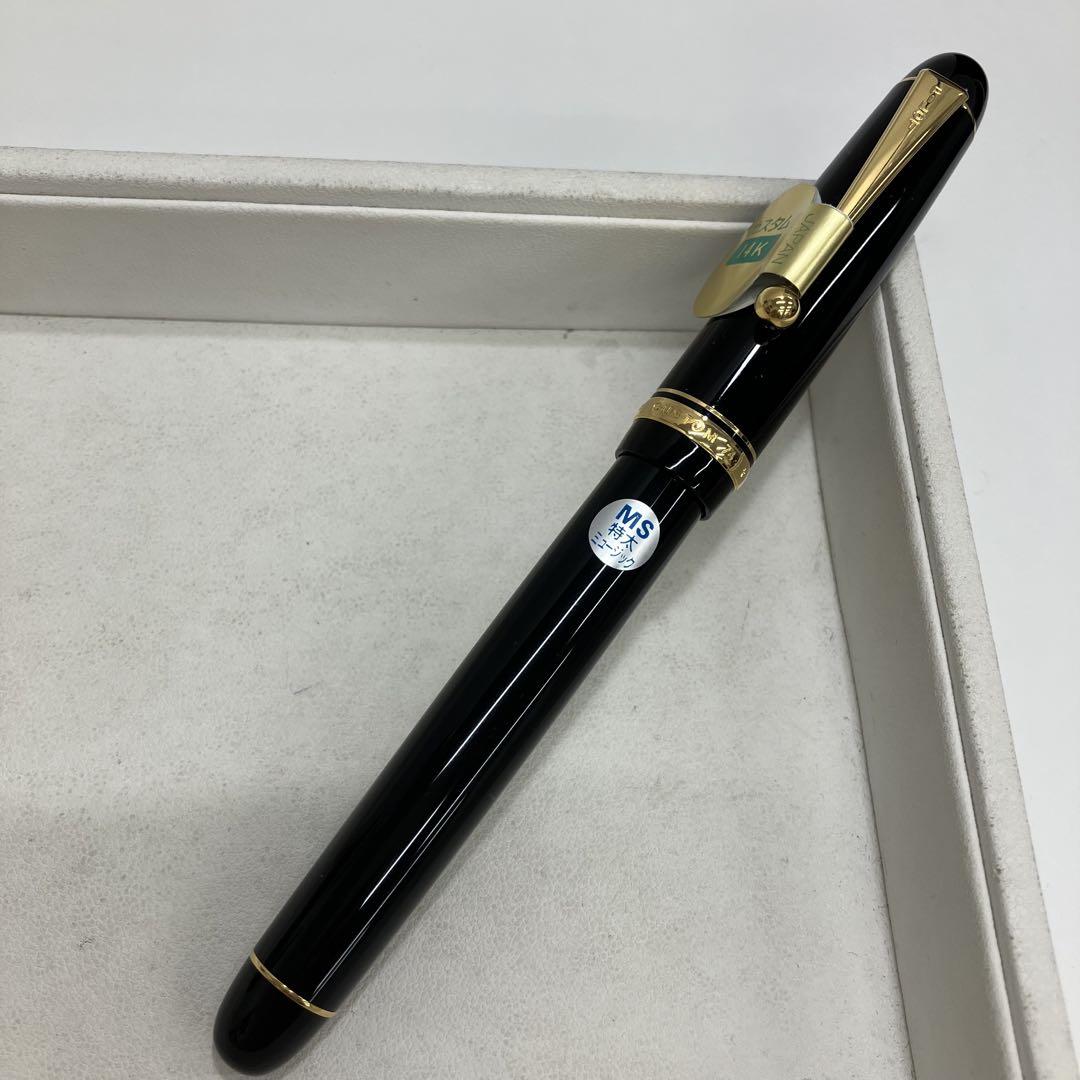 PILOT パイロット 万年筆 ペン先14K 黒 カスタム ミュージックMS