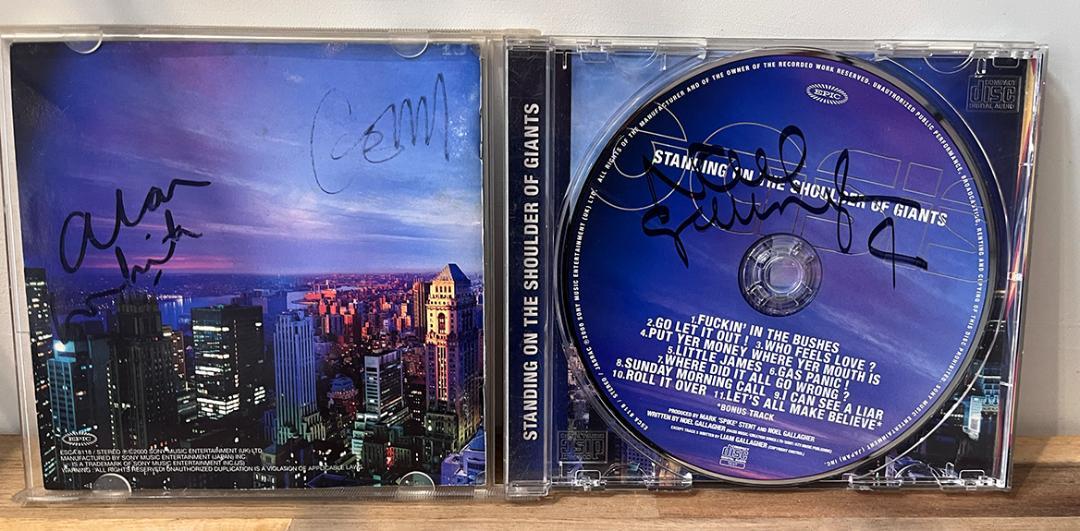 oasis（オアシス） ノエル ・ゲム・アラン サイン入りCD oasis（オアシス） ノエル ・ゲム・アラン サイン入りCD - メルカリ