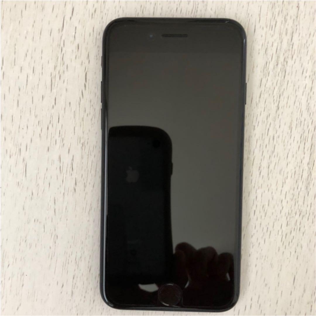 iPhone7 本体 32GB - メルカリ