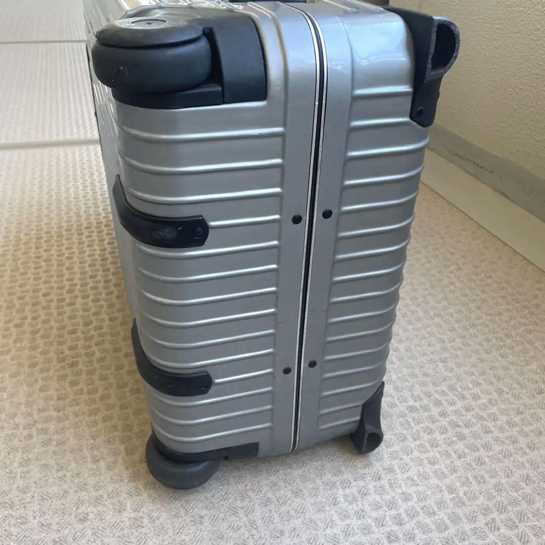 RIMOWA リモワ サンバ スーツケース シルバー  M 63L