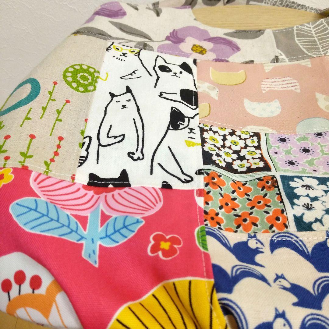 パッチワークバッグ　ハンドメイド　グラニーバッグ　猫