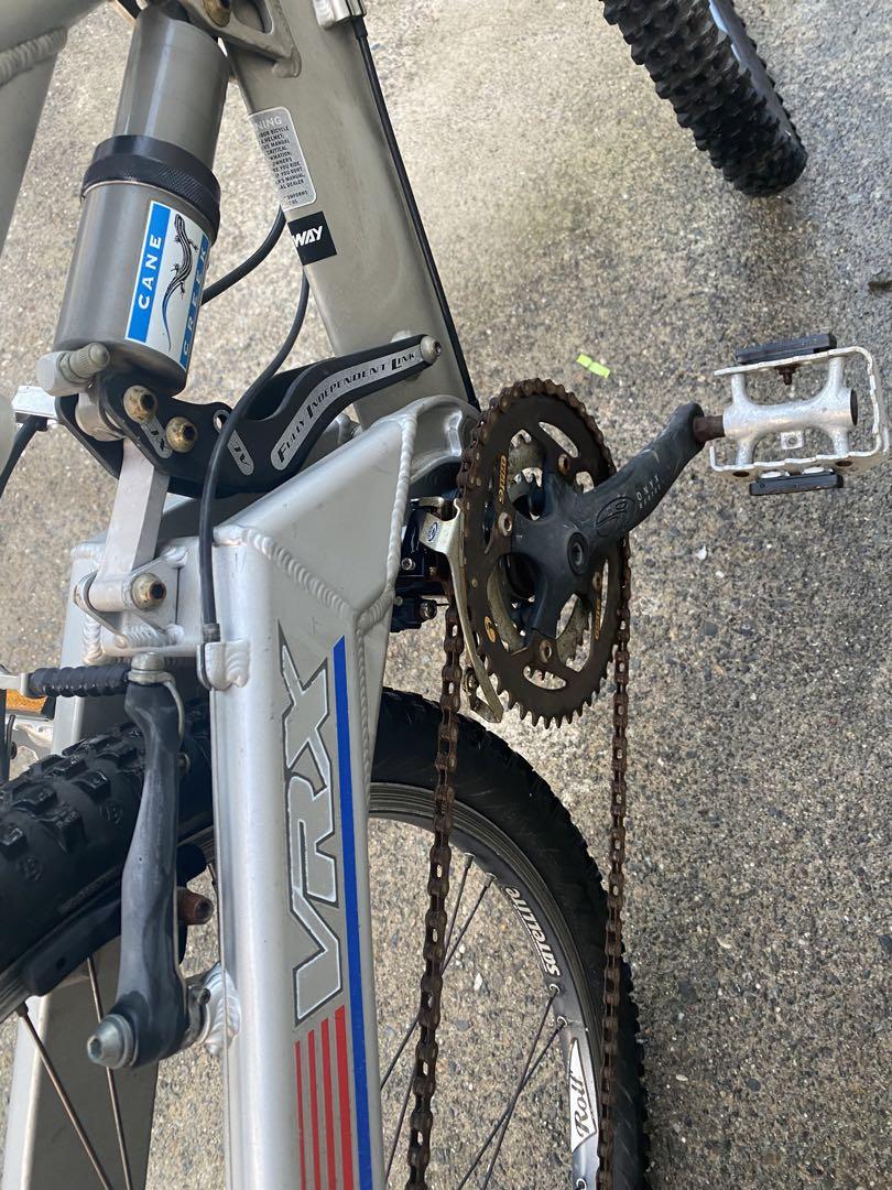 自転車本体 Trek VRX 300