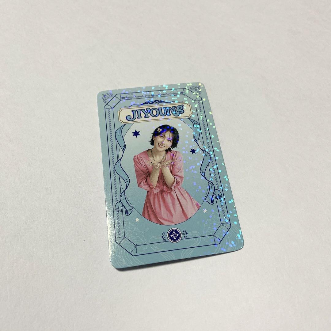 KARA ヨンジ ジヨン ランダムフォトカード レア KARASIA KARA KARASIA 2025 ランダムフォトカード ヨンジ レア - メルカリ