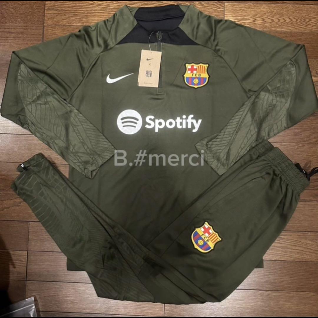 バルセロナ NIKEトレーニングウェア 23-24