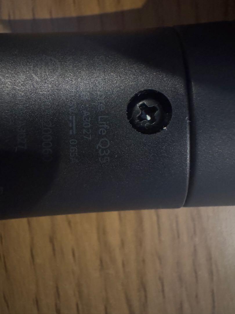 Anker Soundcore Life Q35 スタンド付き