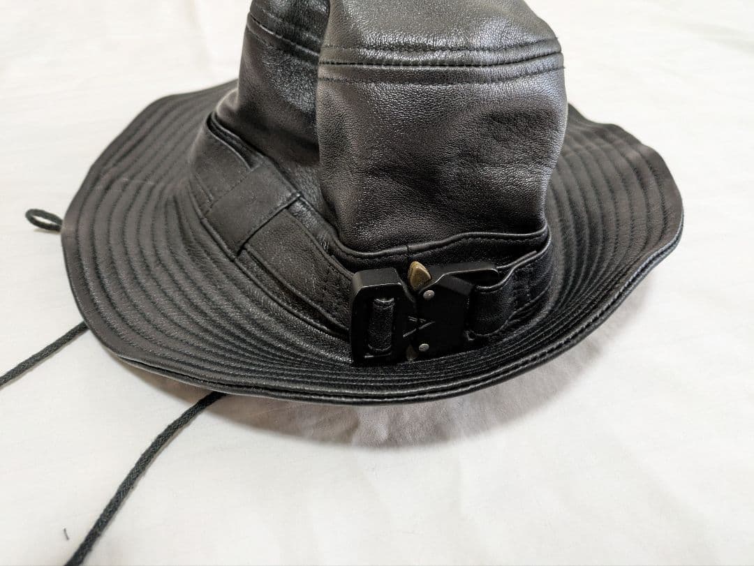 NotE レザーバケットハット