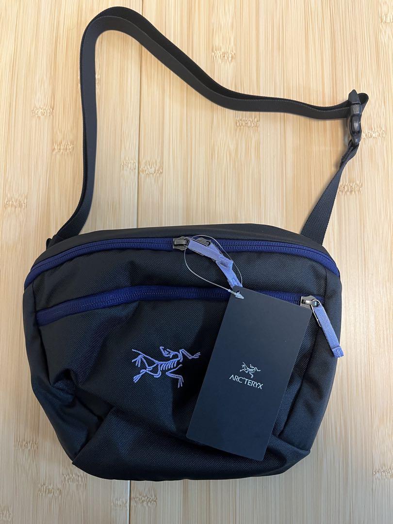 ARC'TERYX mantis2 マンティス2 BLACK/SOULSONIC - メルカリ ARC'TERYX mantis2 マンティス2 BLACK/SOULSONIC - メルカリ