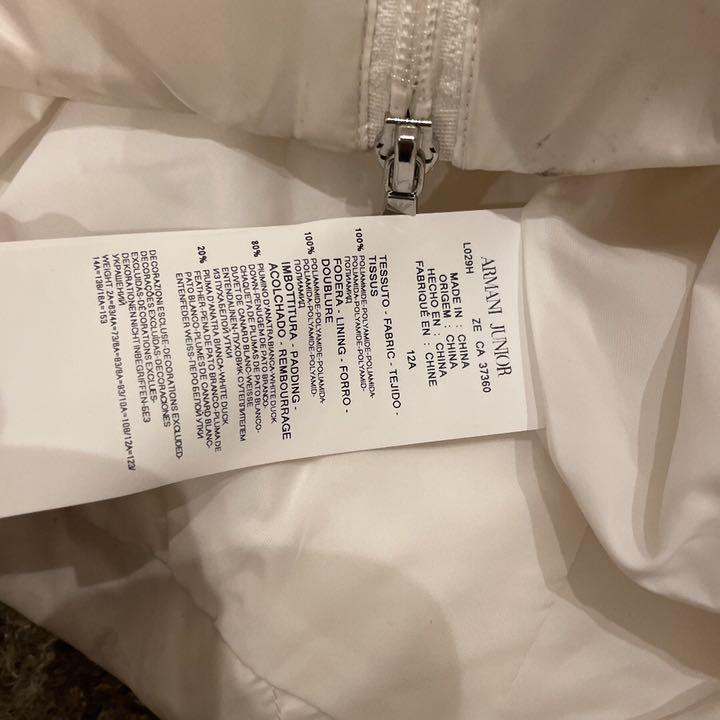 再入荷お得 アルマーニジュニア ホワイト 154 キルティング JefRx-m32870696834 ダウンコート ロゴ金具 白 2022春夏