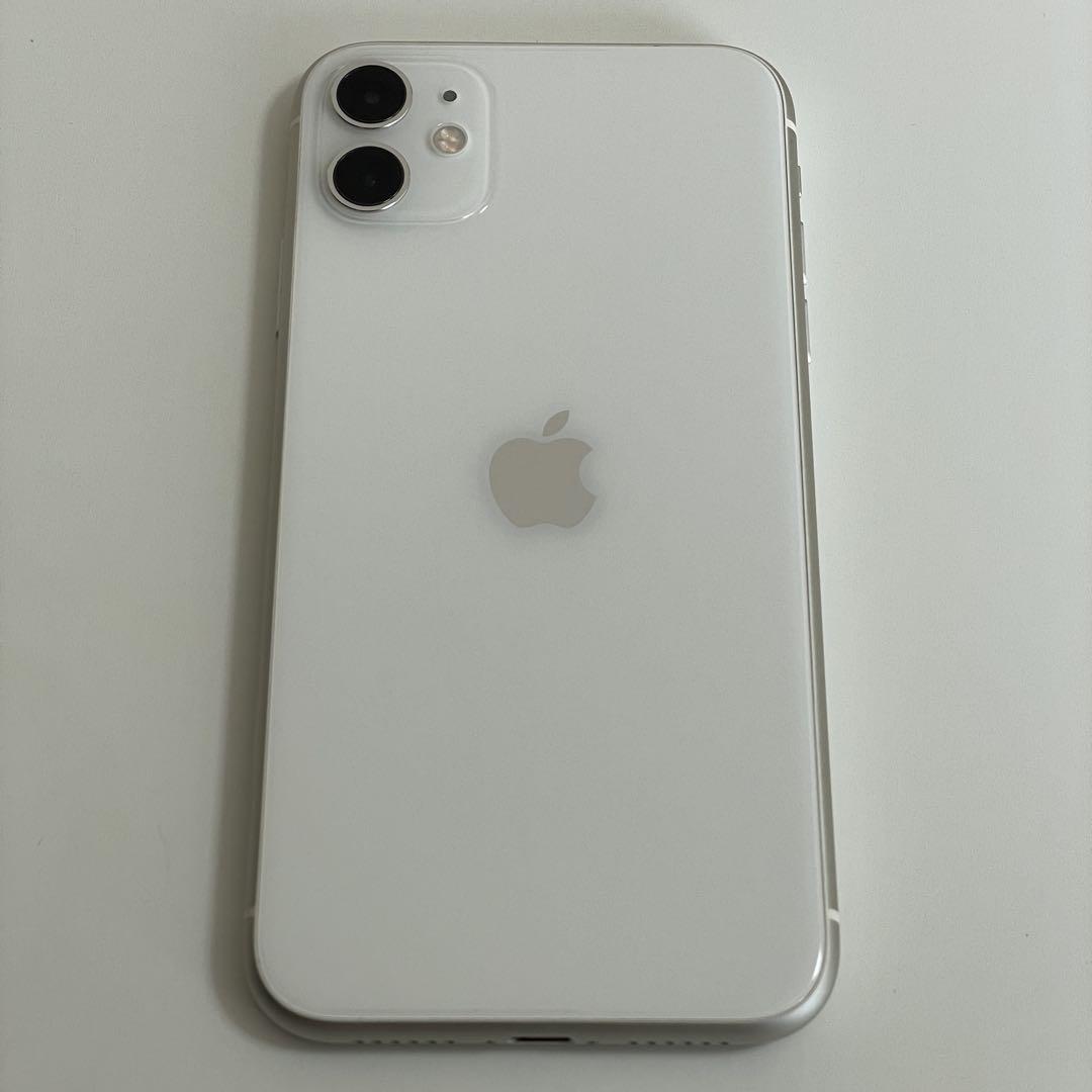 iPhone 11 128GB ホワイト　SIMフリー
