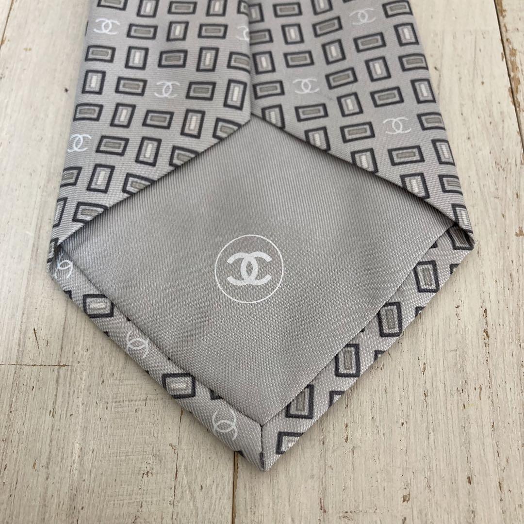 CHANEL シャネル ネクタイ モザイクタイルパターン　グレー系 balifitnesscenter.com