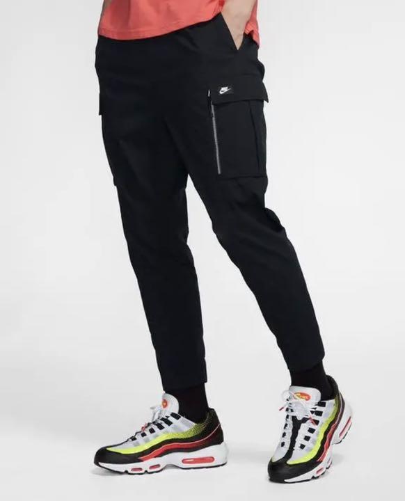 低価お買い得 Nikeカーゴパンツ ブラック grieR-m32880015061 黒 在庫大人気